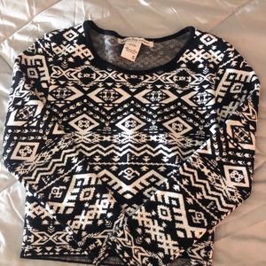 Black and white crop top